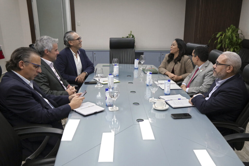 BID y ETED avanzan en estructuración financiera para fortalecer la red eléctrica dominicana