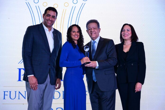 Funglode entrega los Premios Rafael Herrera