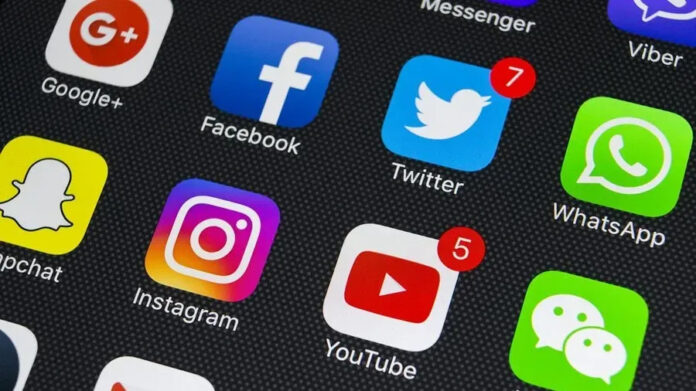 Periodistas en el exilio se capacitan para enfrentar el reto de los nuevos algoritmos