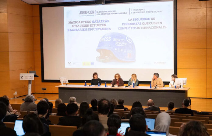 Periodistas de guerra en España enfrentan alto impacto psicológico