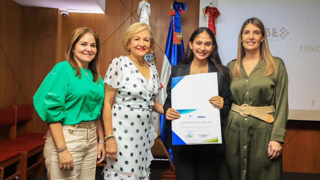 Fundación Farach y Colegio Loyola convocan la V edición del Premio a la Excelencia en la Oratoria Hispana Ing. Alejandro Farach Cruz