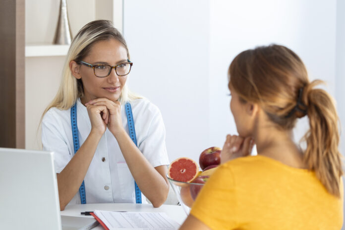 Psicóloga en alimentación impulsa acompañamiento para pacientes bariátricos en República Dominicana