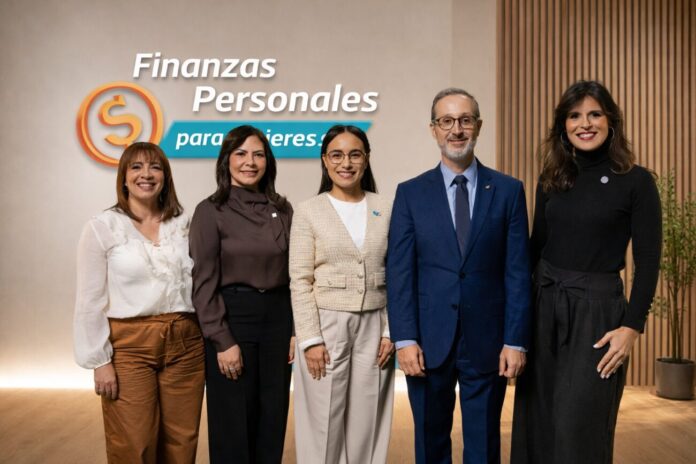 Banco Popular y ADCS impulsan educación financiera femenina con encuentro formativo