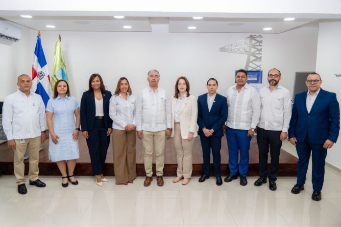 Comite de Etíca, directores y charlita Yovanni Díaz ETED fortalece cultura ética con enfoque en seguridad institucional