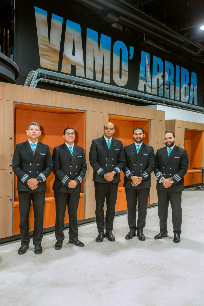 Arajet apuesta por el talento dominicano con jornada de captación en aviación