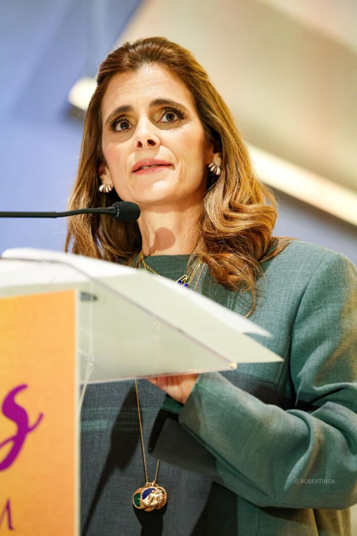 Ligia Bonetti apuesta por un liderazgo basado en talento y propósito en foro internacional