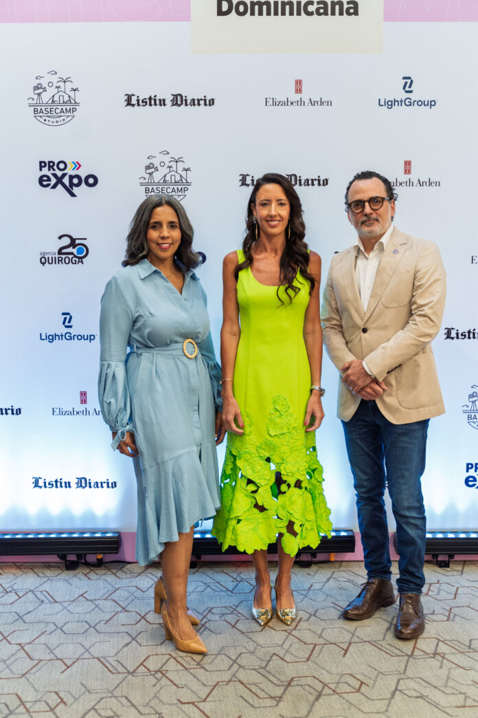 VDO00073 Leading Women República Dominicana 2026 reconoce a 14 líderes que impulsan la industria de la comunicación