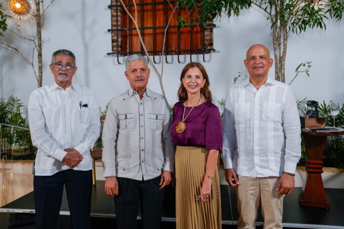 Centro Cultural Taíno Casa del Cordón promueve diálogo sobre el valor histórico y ambiental de las Cuevas del Pomier