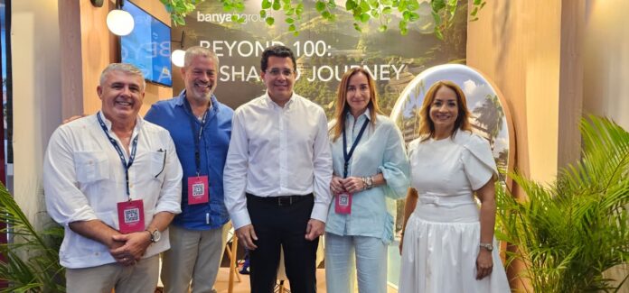 Foto principal- Sergio Carballo, José Portocarrero, David Collado, Gina Núñez y Aguie Lendor.