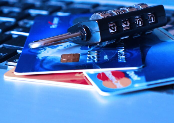 Robo de credenciales bancarias siguen en aumento