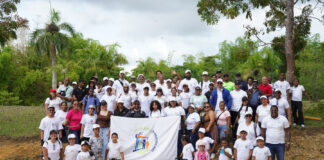 Voluntariado Bancentraliano supera los 58 mil árboles plantados con nueva jornada de reforestación en Monte Plata