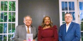 Irene Morillo presenta su libro “Conviértete en Referente Estrella” en la Embajada Dominicana en México