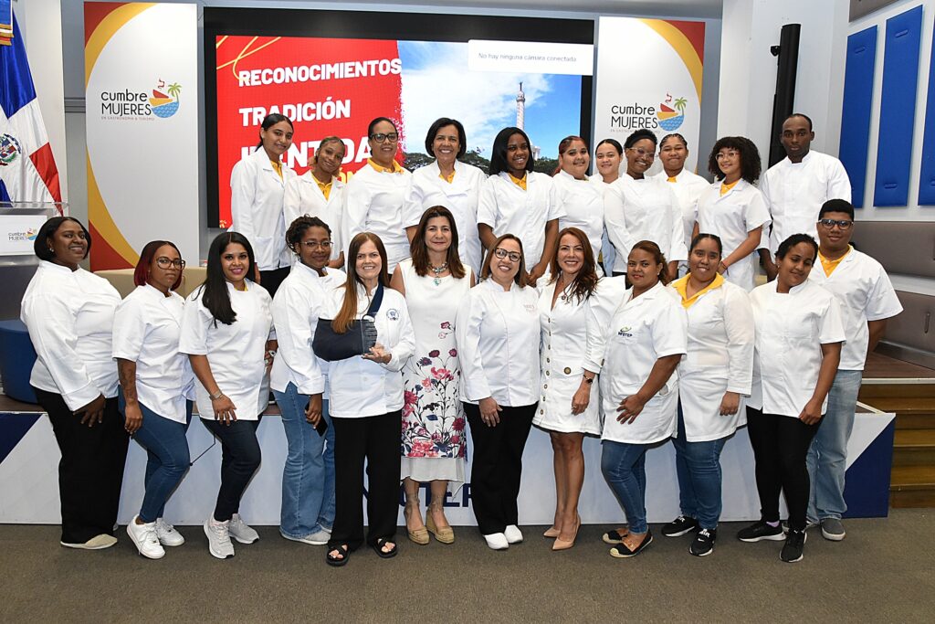 Segunda Cumbre de Mujeres en Gastronomía impulsa liderazgo e innovación femenina
