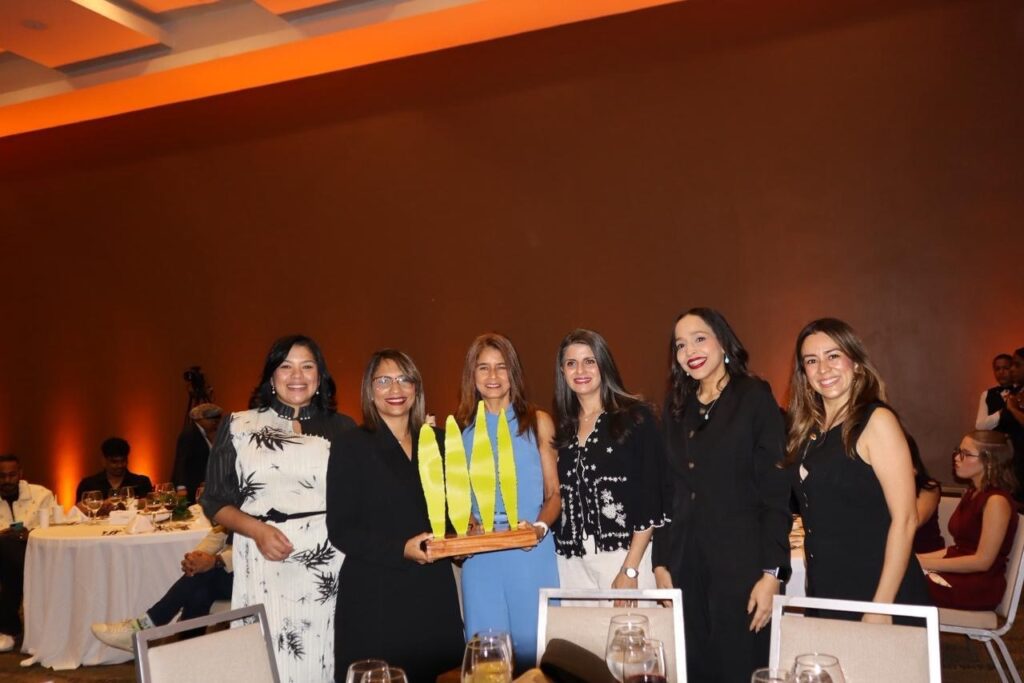 Premio Mujeres que Cambian el Mundo del BHD es reconocido en Cannes Dominicana 2026