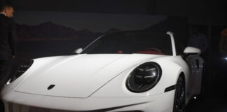 Porsche apuesta por la tecnología híbrida para redefinir el alto rendimiento deportivo
