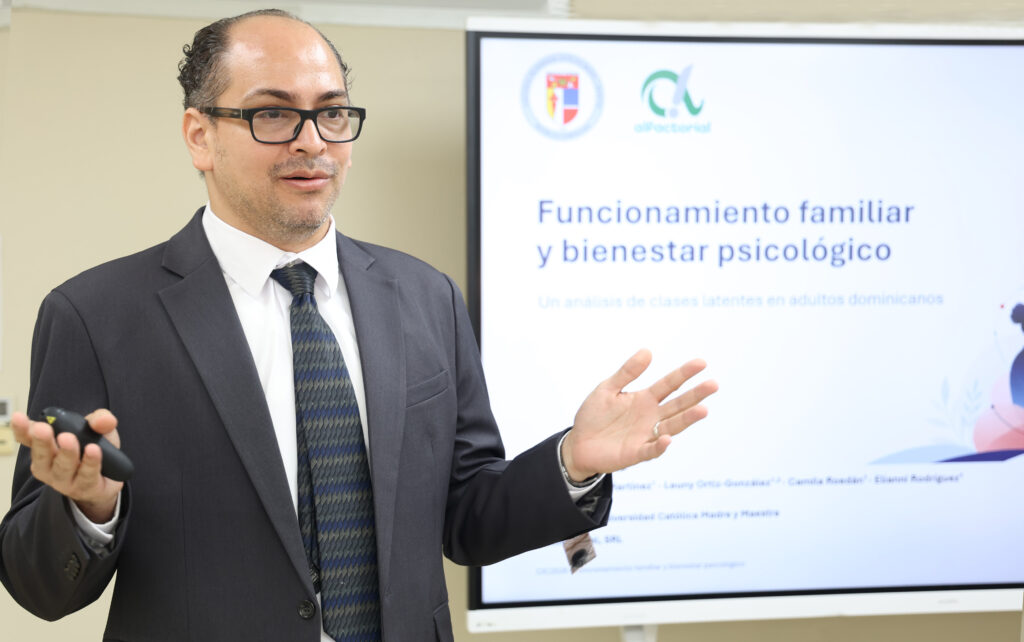 Adultos con mayor funcionalidad familiar reportan mejor bienestar psicológico
