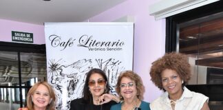 Olga Lara presenta Sonetos en la menor en una nueva edición del Café Literario de Verónica Sención