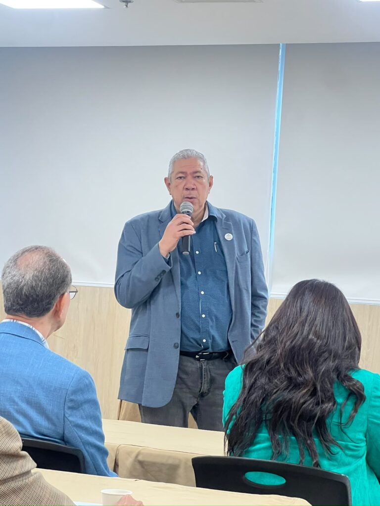 Adompretur fortalece en Santiago la formación de periodistas turísticos
