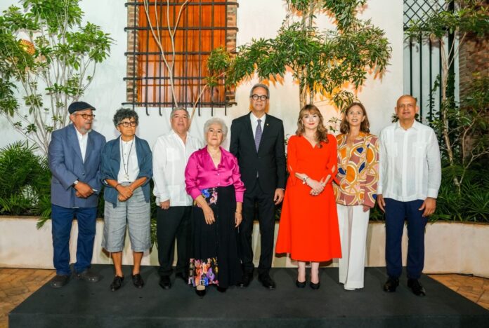 AND00001 Centro Cultural Taíno Casa del Cordón inaugura una muestra sobre el paisaje dominicano