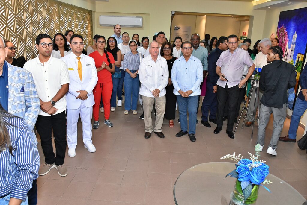 Colegio de Odontólogos crea premio para reconocer la excelencia docente