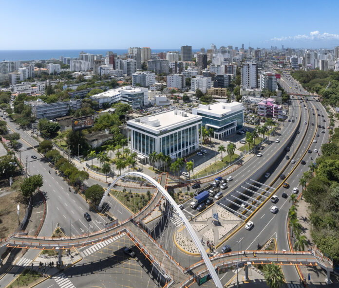 APAP se consolida entre los tres mejores lugares para trabajar en República Dominicana