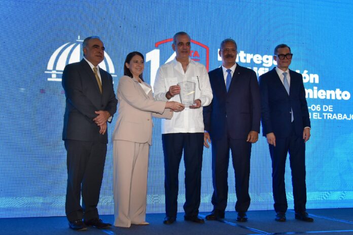 FHC_8580 Banco Popular recibe reconocimiento por gestión de seguridad y salud laboral
