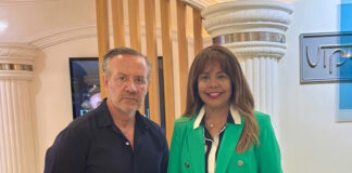 Matty Frías capacita a personal de VIP Clinic en experiencia del cliente