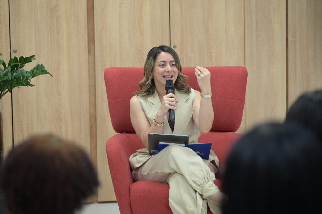 Karina Sainz Borgo destaca el poder de la literatura para preservar la memoria