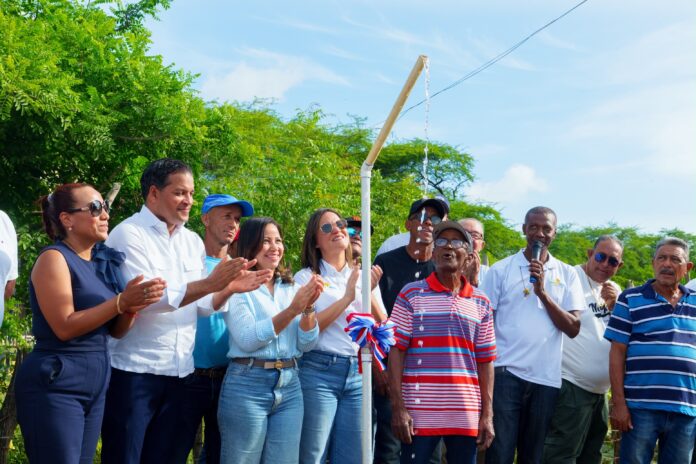 AES Dominicana Energía Renovable fortalece el acceso al agua y el desarrollo comunitario en Calabaza