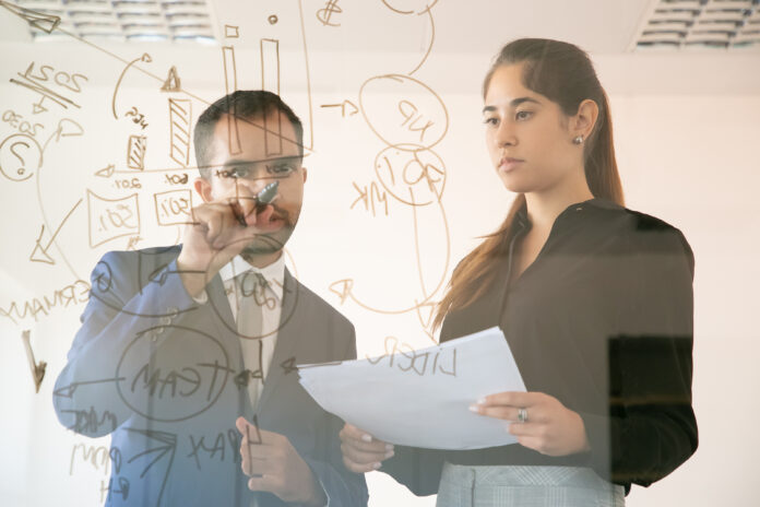 La visibilidad profesional le gana terreno al aprendizaje