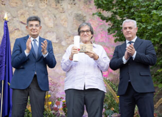 Fundación Gabo recibe en España el Premio Internacional de Periodismo Manu Leguineche Fundación Gabo recibe en España el Premio Internacional de Periodismo Manu Leguineche