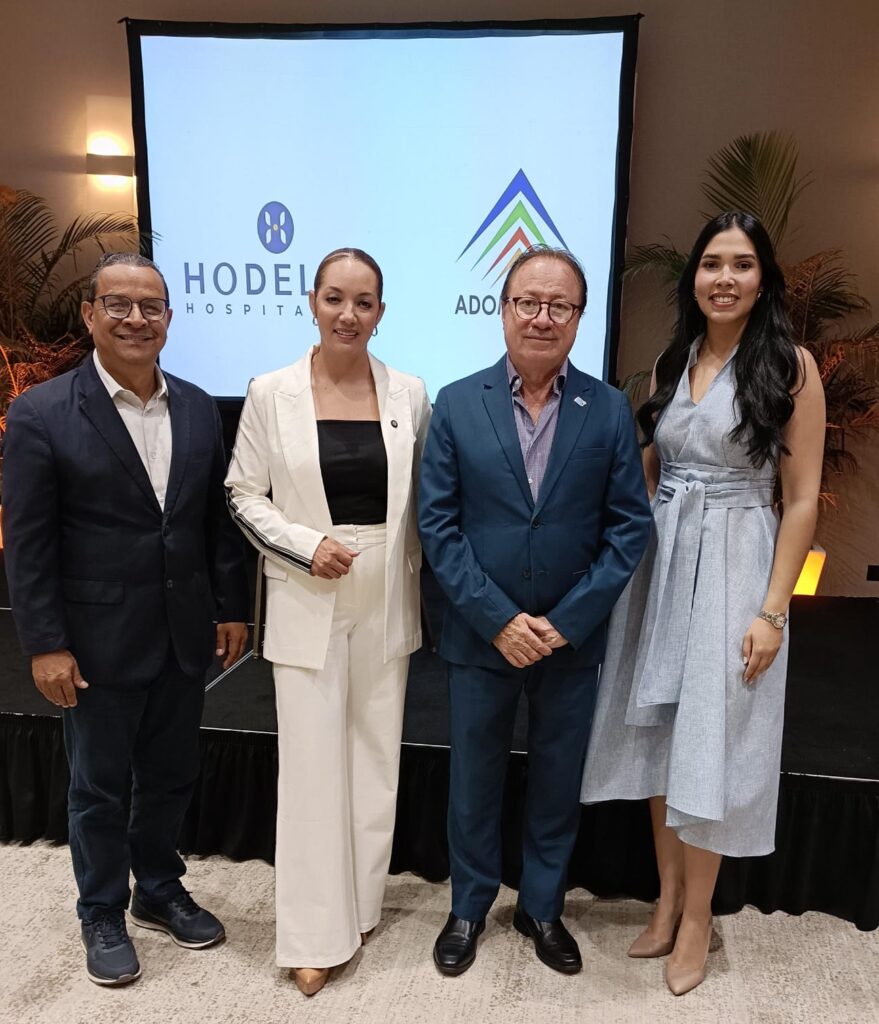 HodelHodelpa Hospitality y Adompretur fortalecen alianza por la innovación en el periodismo turístico
