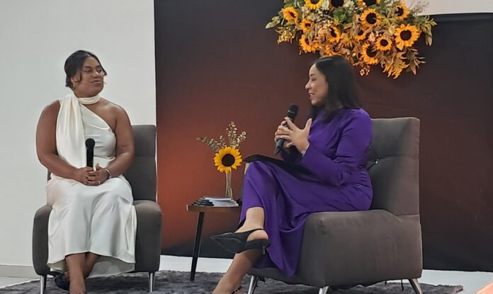 Abigail Santos presenta glosario para acercar el lenguaje jurídico a la ciudadanía