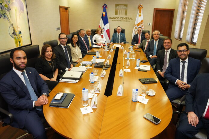 BCRD-BLADEX BLADEX busca ampliar sus negocios en República Dominicana ante perspectivas de crecimiento económico