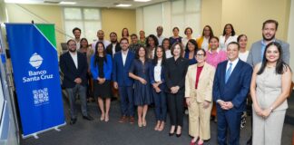 Banco Santa Cruz gradúa primera promoción de curso sobre IA para periodistas