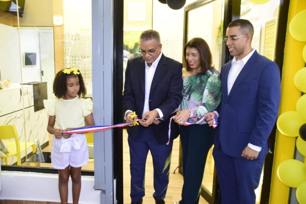 Óptica Covi inaugura nueva sucursal en Villa Tapia