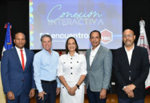 Conexión Interactiva reúne a estudiantes y profesionales para reflexionar sobre comunicación y liderazgo