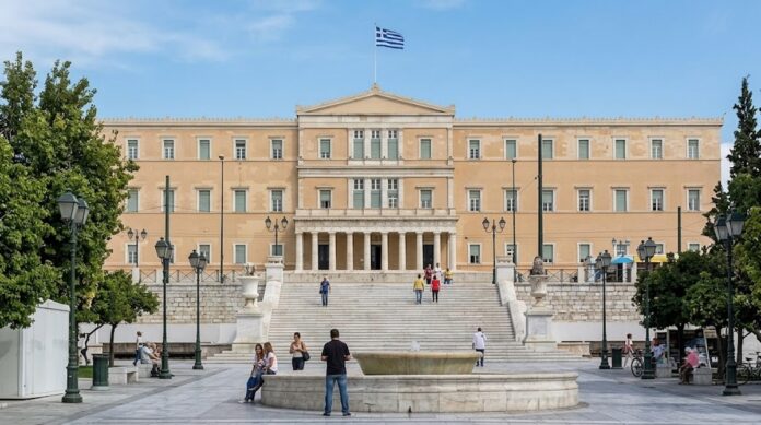 Grecia amplía la protección de periodistas frente a demandas abusivas