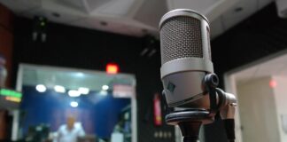 La radio dominicana celebra un siglo de historia