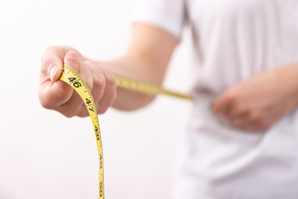 Expertos proponen diagnosticar la obesidad más allá del Índice de Masa Corporal (IMC)