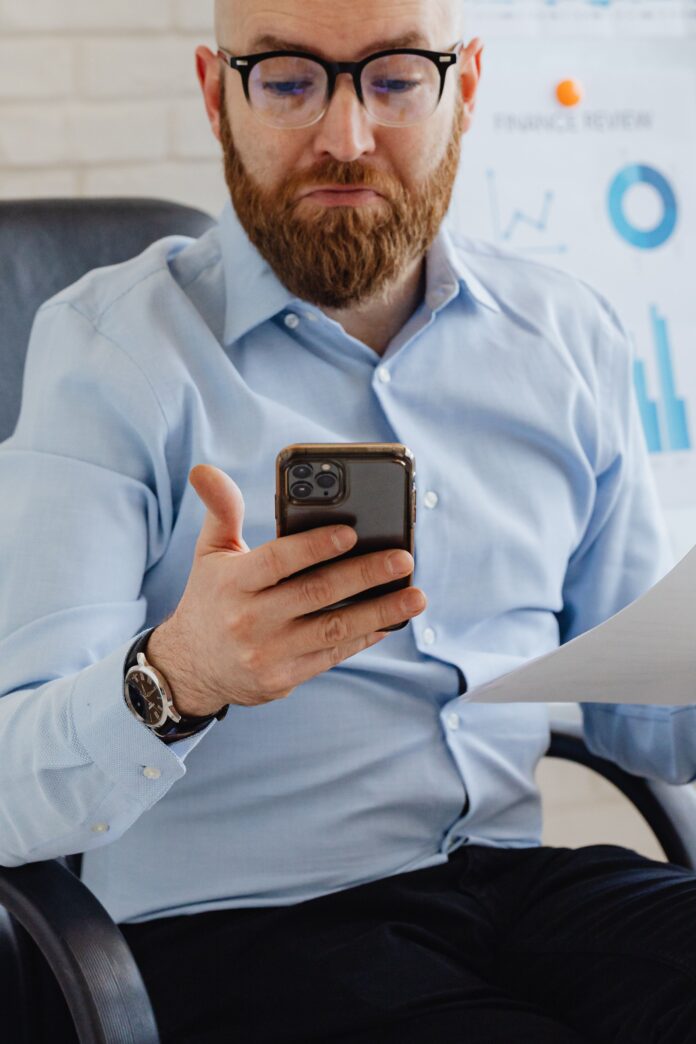 WA scam Kaspersky alerta sobre nueva estafa en WhatsApp que distribuye malware mediante falsas facturas
