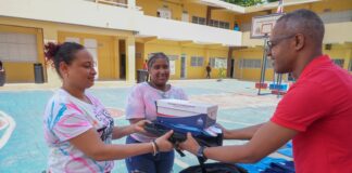 INABIE distribuye más de 744 mil kits escolares para el nuevo año lectivo