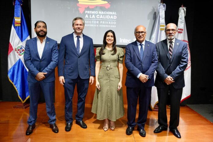 foto ANEIH abre convocatoria del Premio Nacional a la Calidad del Sector Privado