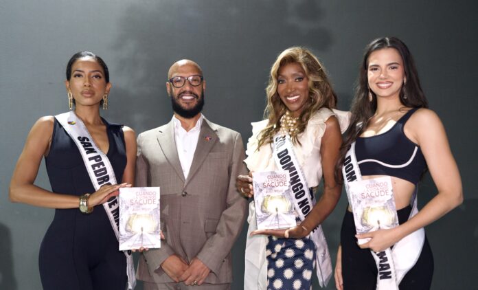 Juan Rojas aborda resiliencia y autoestima con candidatas del Miss República Dominicana Universo 2026