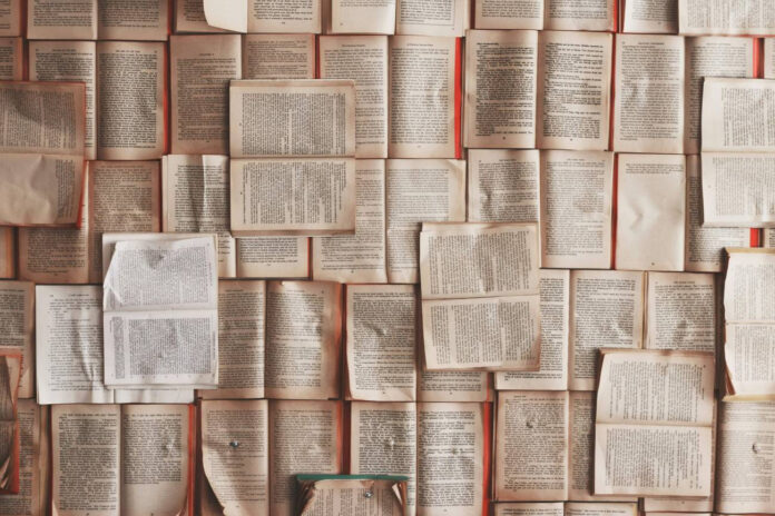 librois Lectores prefieren relatos escritos por IA pero valoran más los que creen humanos