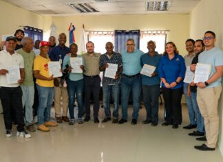 Gobierno entrega más de RD$21 millones en bonos para modernizar el riego y enfrentar la sequía