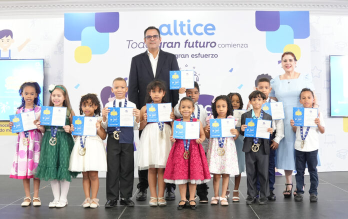 Altice reconoce a 52 hijos de colaboradores por su excelencia académica