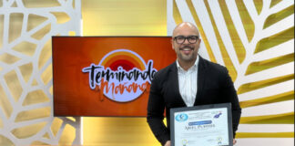 Ariel Puntiel recibe Galardón al Mérito en la Comunicación por su trayectoria en los medios